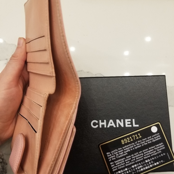 🔥SOLD Auth CHANEL Baby Pink Caviar wallet - Picture 9 of 12